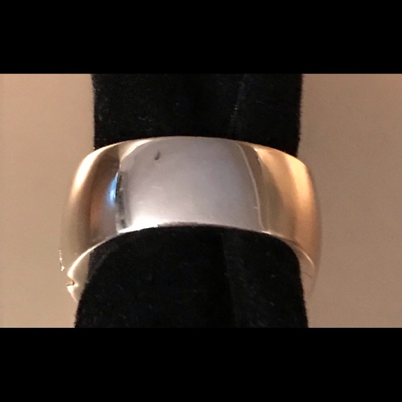 Silver CZ Diamond Pattern Wide Band Fashion Ring - Picture 5 of 5